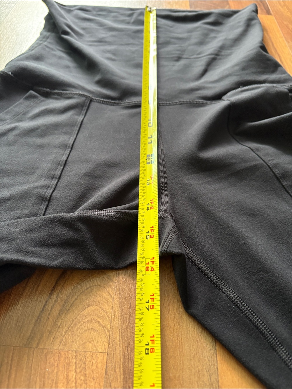 aerie Woman’s Black High-Rise Flare Yoga Pants Size S - Picture 12 of 15